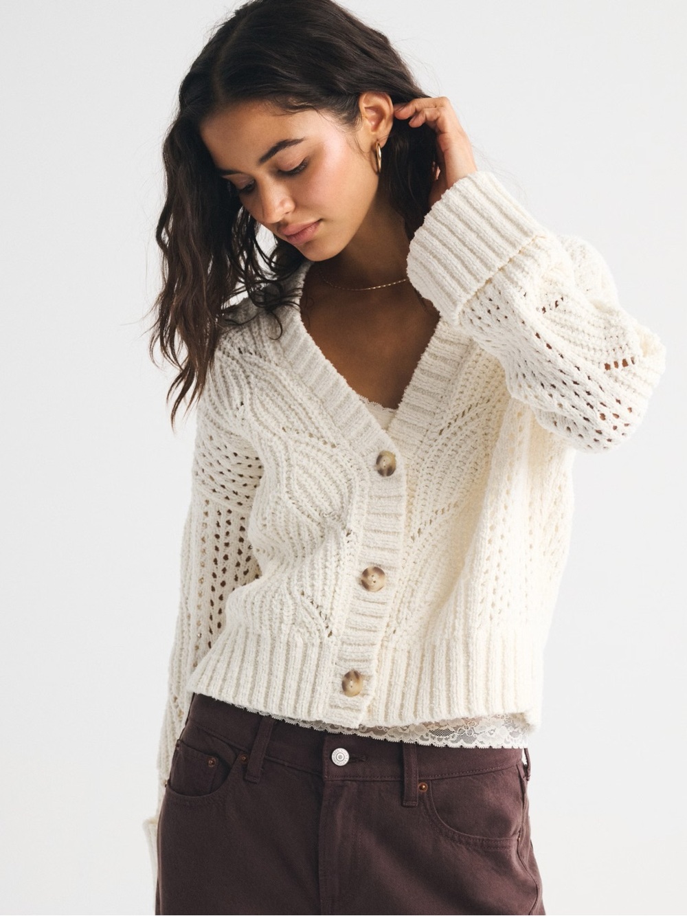 Abercrombie & Fitch Cream Cable V-Neck Button Cardigan Size M